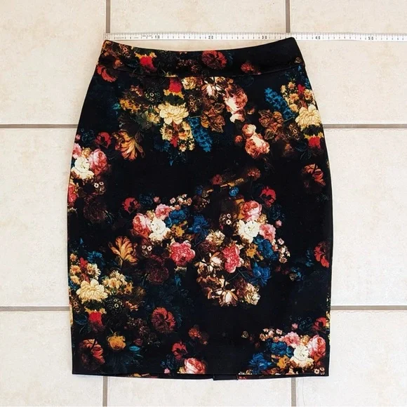 Size 10 Lined Floral Cynthia Rowley Black Pencil Skirt Maximalist Whimsical - Picture 5 of 12